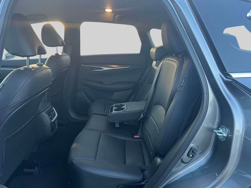 Used 2025 INFINITI QX50 Pure image 16