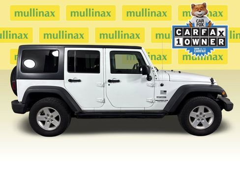 Used 2017 Jeep Wrangler Unlimited Sport w/ Quick Order Package 24S AWD/4WD image 2