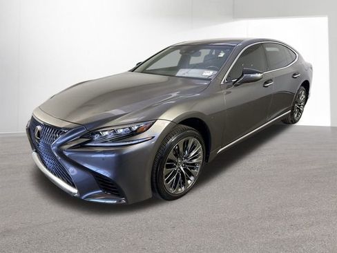 Used 2018 Lexus LS 500 AWD w/ Luxury Package image 26