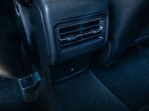 Used 2022 Lincoln Corsair Standard image 26