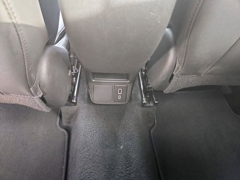 Used 2025 Buick Encore GX Preferred image 31