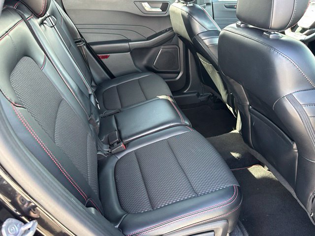 Used 2023 Ford Escape ST-Line Select w/ Tech Pack #2 AWD/4WD image 10