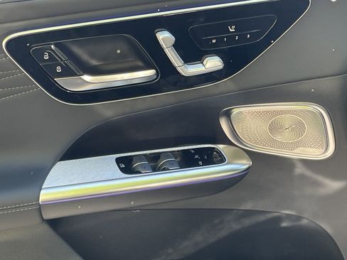 New 2025 Mercedes-Benz GLC 63 AMG S image 18