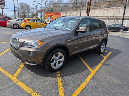 Used 2012 BMW X3 xDrive28i image 3