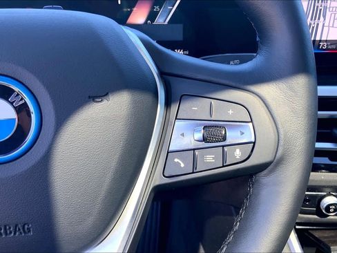 Used 2023 BMW i4 eDrive35 w/ Premium Package image 22