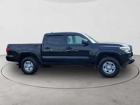 Used 2019 Toyota Tacoma SR w/ SR Convenience Package AWD/4WD image 4