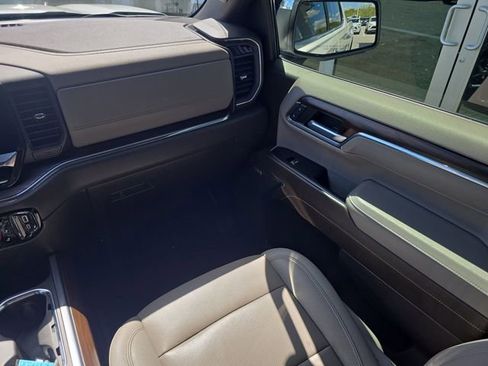 Certified 2023 GMC Sierra 1500 SLT w/ SLT Premium Package image 14