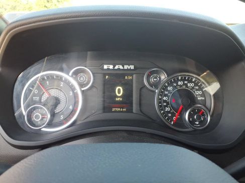 Used 2024 RAM 2500 Big Horn w/ Off Road Package AWD/4WD image 35