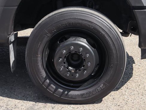 Used 2018 Ford F550 2WD Crew Cab Super Duty image 42