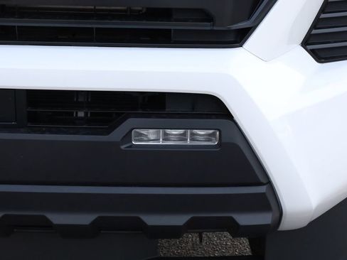 New 2025 Toyota Tacoma SR5 image 3