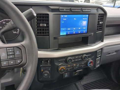 New 2024 Ford F550 4x4 Regular Cab Super Duty image 32