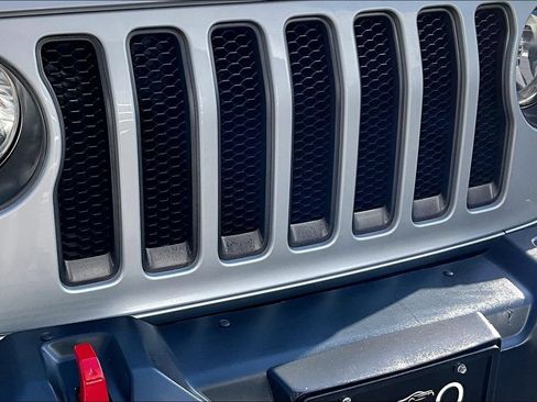Used 2022 Jeep Wrangler Unlimited Rubicon AWD/4WD image 30