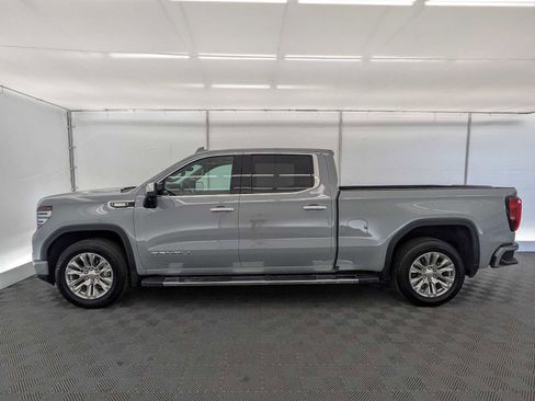 Used 2025 GMC Sierra 1500 Denali w/ Technology Package AWD/4WD image 3