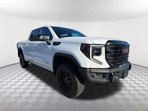 Used 2023 GMC Sierra 1500 AT4X image 3