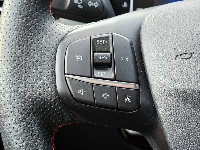 Used 2025 Ford Escape ST-Line FWD image 17