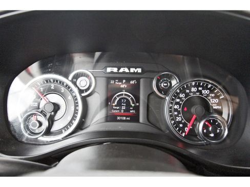 Used 2024 RAM 1500 Lone Star image 17