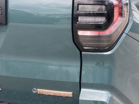 Used 2025 Toyota 4Runner Trailhunter image 23