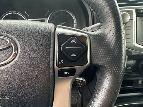 Used 2019 Toyota 4Runner SR5 Premium image 22