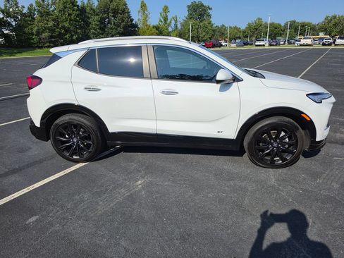 Used 2026 Buick Encore GX Sport Touring w/ Comfort Package FWD image 3