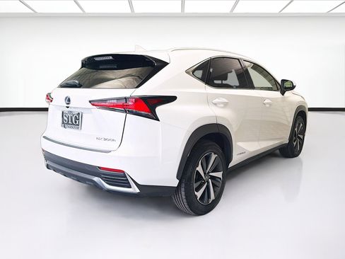 Used 2018 Lexus NX 300h AWD w/ Premium Package image 4
