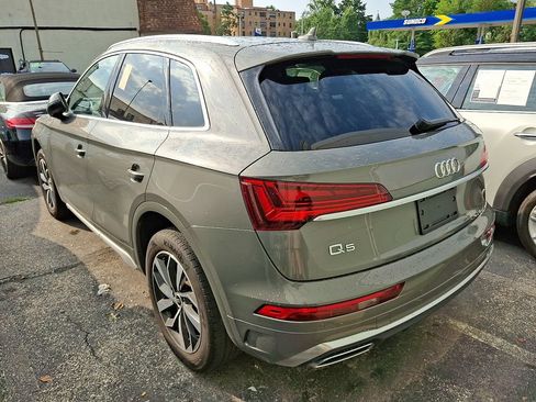 Used 2023 Audi Q5 2.0T Premium w/ Convenience Package AWD/4WD image 3