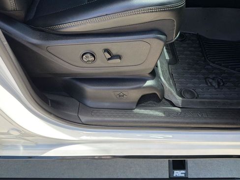 Used 2025 RAM 1500 Rebel w/ G/T Package AWD/4WD image 34