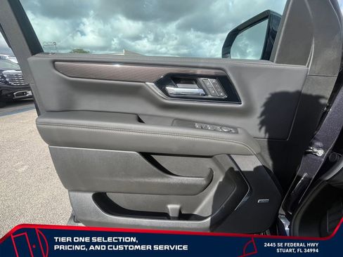 New 2026 GMC Yukon XL Elevation AWD/4WD image 24