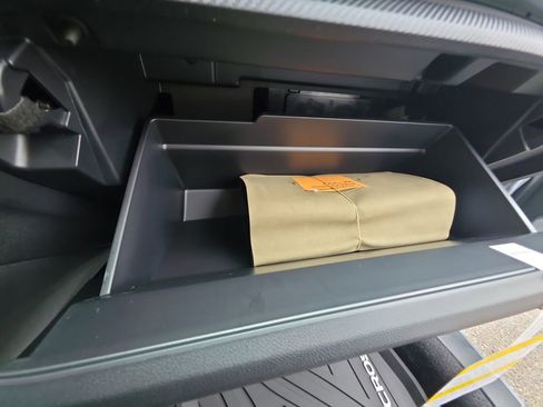 New 2026 Subaru Crosstrek 2.5i Limited w/ Crosstrek Mirror Package image 24