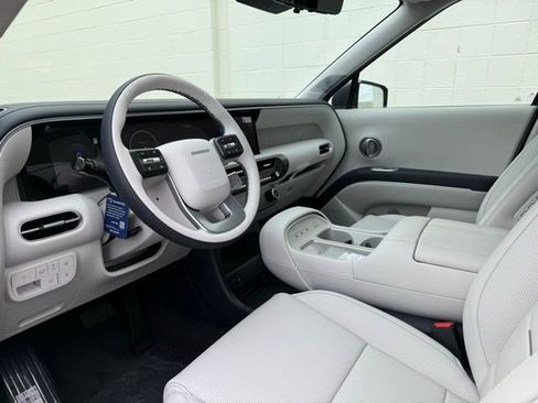 New 2026 Hyundai Palisade Calligraphy AWD/4WD image 4
