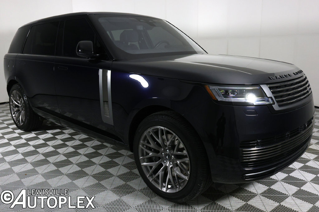 Used 2023 Land Rover Range Rover SV AWD/4WD image 3