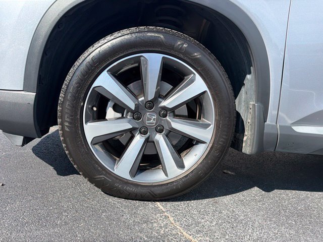 Certified 2023 Honda Pilot Touring image 13