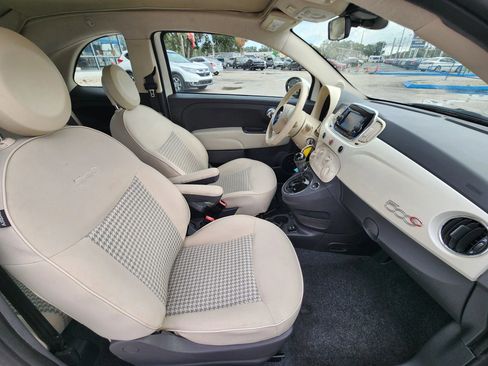 Used 2017 FIAT 500 Pop image 10