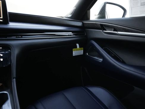 New 2026 INFINITI QX60 Sport image 8