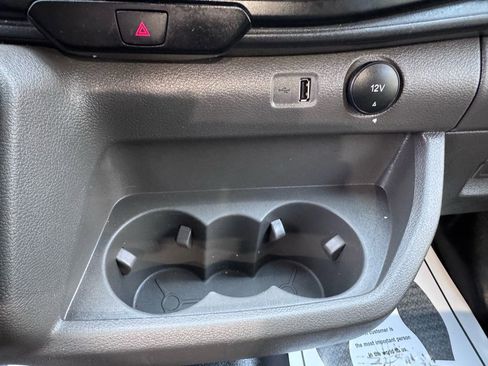 Used 2023 Ford Transit 250 Medium Roof image 24