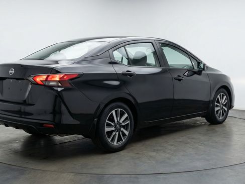 Used 2025 Nissan Versa SV FWD image 6