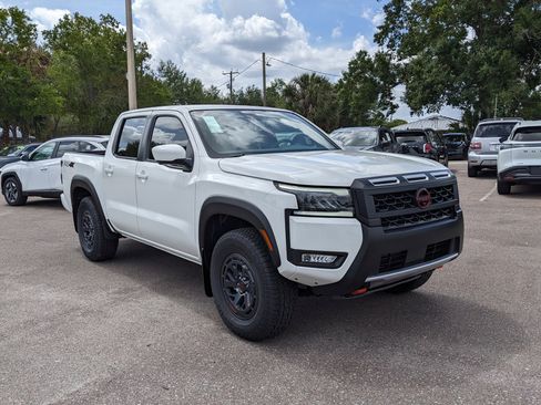 New 2026 Nissan Frontier PRO-4X w/ Pro-4x Convenience Package AWD/4WD image 8