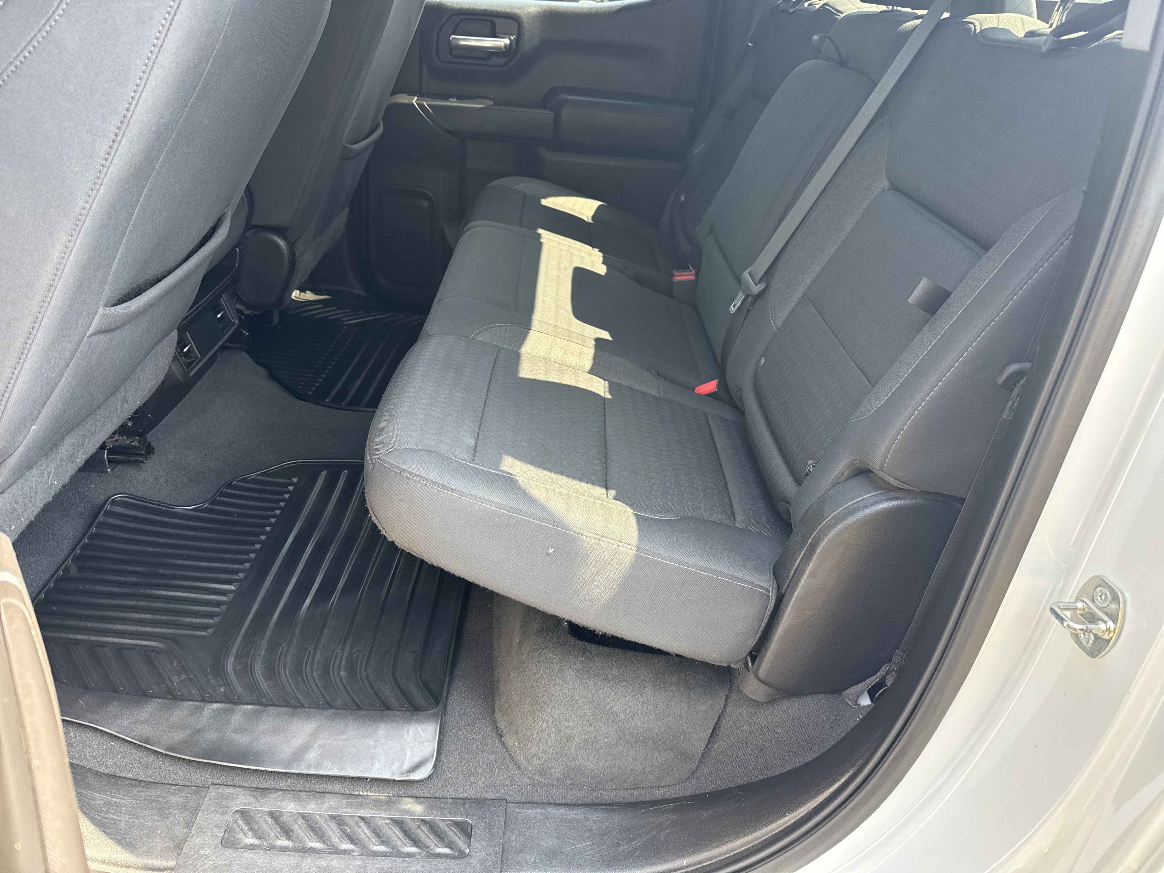 Used 2023 Chevrolet Silverado 1500 Custom w/ LPO, Dark Essentials Package RWD image 19