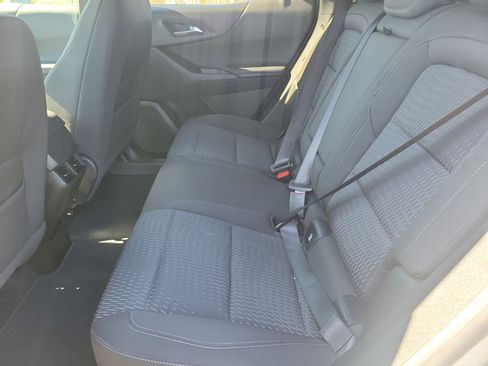 Used 2025 Chevrolet Equinox LT image 13