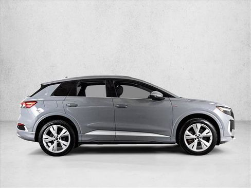 Used 2023 Audi Q4 e-tron Premium Plus w/ Premium Plus AWD/4WD image 4