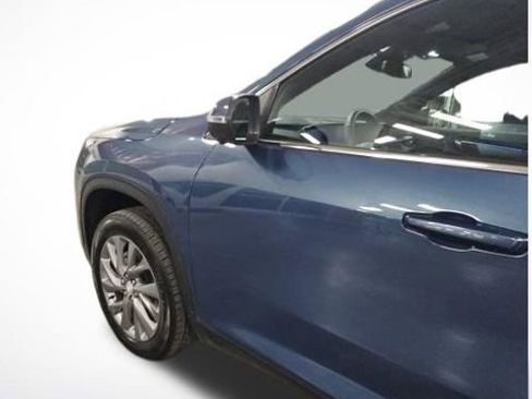 Used 2025 Buick Enclave Preferred image 52