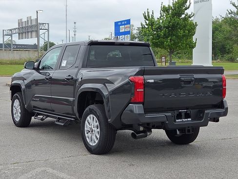 New 2026 Toyota Tacoma SR5 RWD image 3
