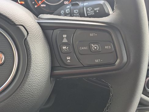 New 2026 Jeep Wrangler Unlimited Sport image 25