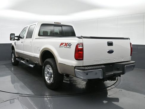Used 2010 Ford F250 Lariat image 5