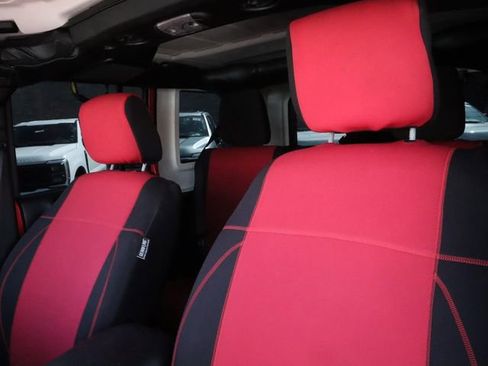 Used 2015 Jeep Wrangler Unlimited Sport w/ Quick Order Package 24S image 18