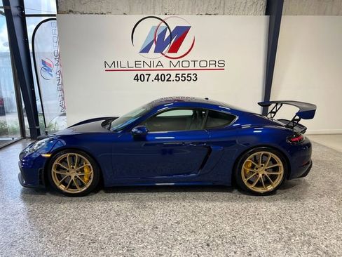 Used 2020 Porsche 718 Cayman GT4 RWD image 1
