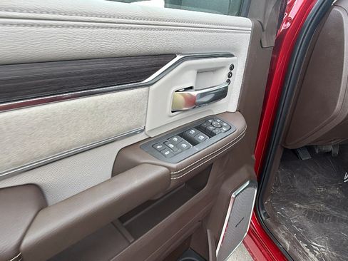 New 2026 RAM 2500 Laramie AWD/4WD image 15