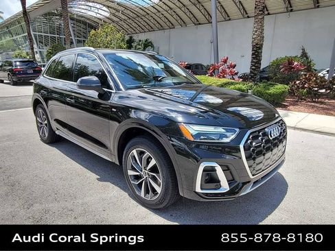 Certified 2024 Audi Q5 2.0T Premium AWD/4WD image 2