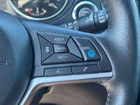 Used 2020 Nissan Rogue SV w/ Premium Package AWD/4WD image 22