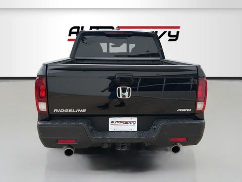 Used 2023 Honda Ridgeline Black Edition image 6