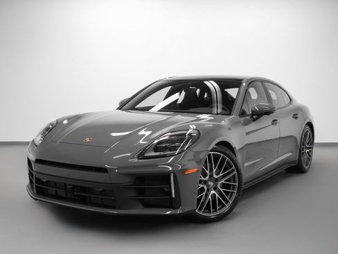 New 2026 Porsche Panamera 4 image 1